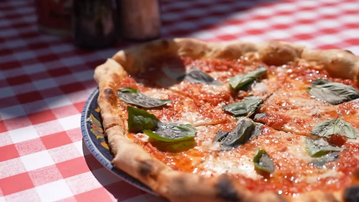 A Napoli pizza viewed in an orbiting camera move